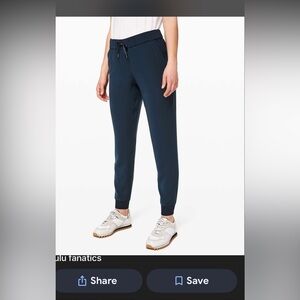Lululemon Athletica NAVY LUXTREME ON THE FLY Joggers 4